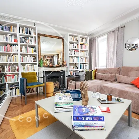 Elegant 11eme Fully Air Conditioning Paris