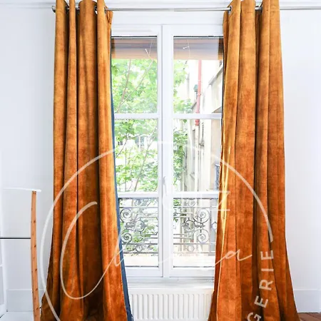 Elegant 11eme Fully Air Conditioning Apartment *