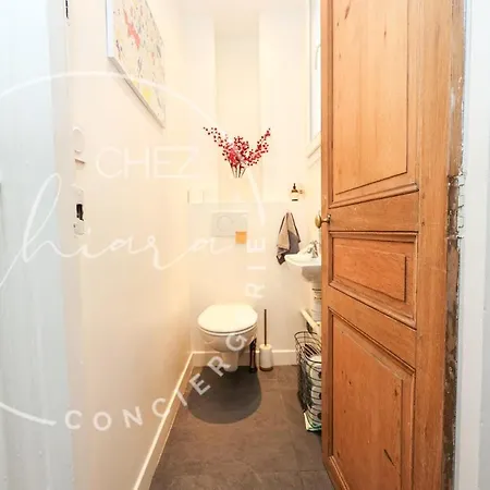 Elegant 11eme Fully Air Conditioning Appartement Parijs